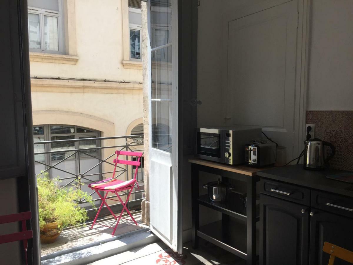 Chez Noelle Et Emmanuel Montpellier Exterior foto